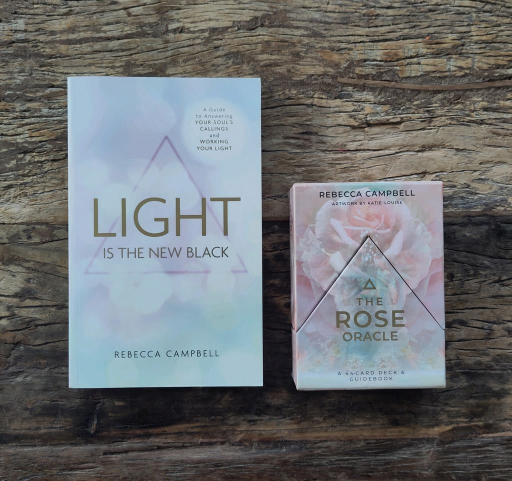 Set Rebecca Campbell Boek en Kaartendeck, Ophalen of Verzenden, Spiritualiteit algemeen, Overige typen