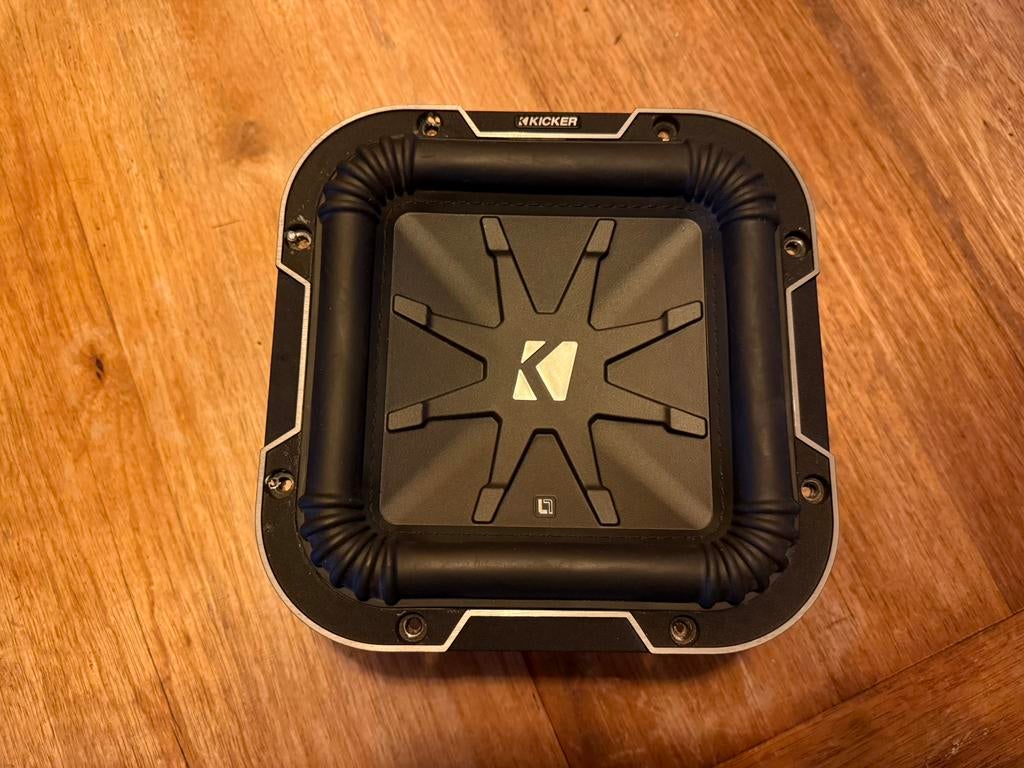 Kicker subwoofer L7 8inch + versterker, Auto diversen, Autospeakers, Gebruikt, Ophalen