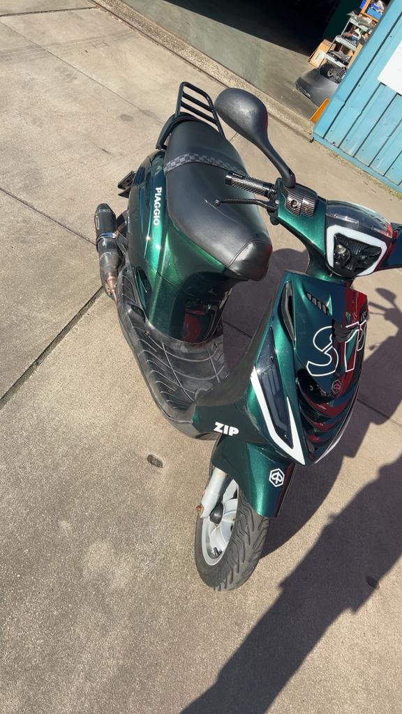 Piaggio zip 4t 50cc, Ophalen, Zo goed als nieuw, Benzine, Zip