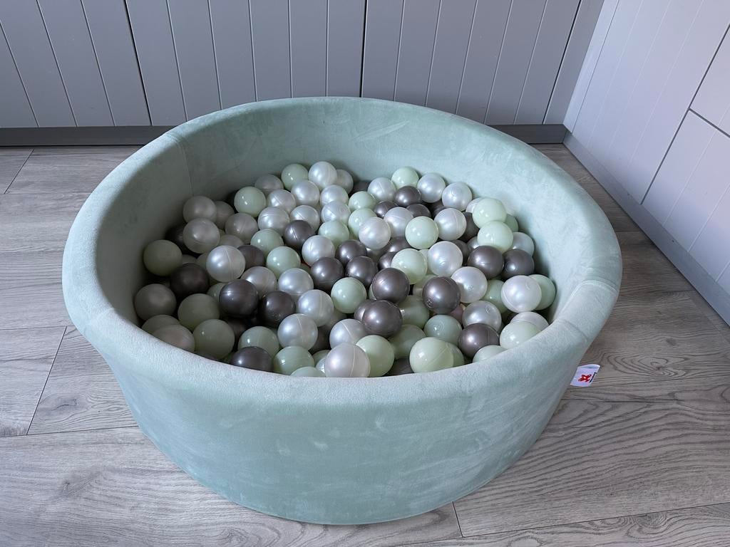 Velvet Ballenbak van het merk Nicotoy, Ophalen of Verzenden, Nieuw, Jongen of Meisje