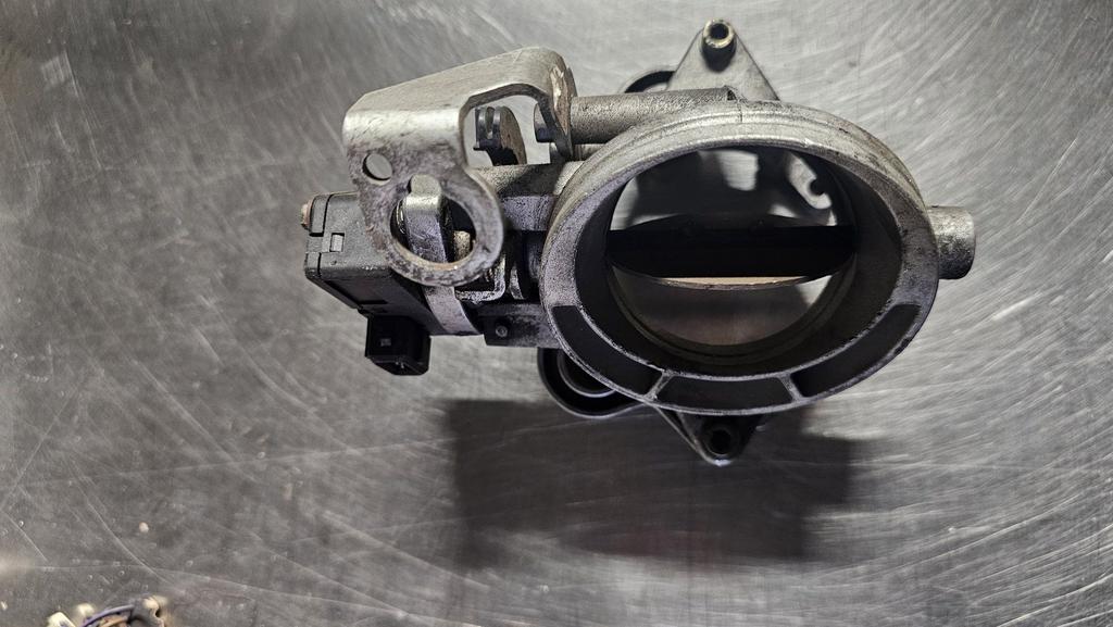 Gasklephuis secondair BMW 3-serie 320i 323i 328i 13541748840, Gebruikt, -, Ophalen of Verzenden, -