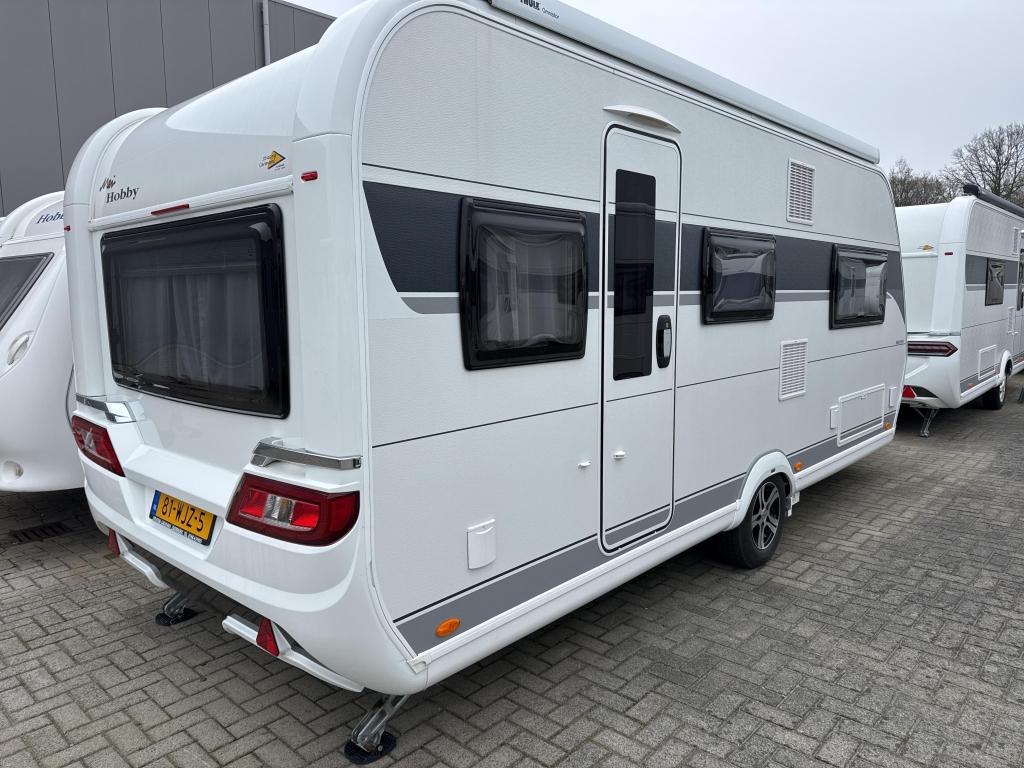 Hobby XXL PAASSHOW 3,4 EN 6 APRIL. 10-17 UUR, Caravans en Kamperen, Caravans, Rondzit, Hobby, Bedrijf, Kachel