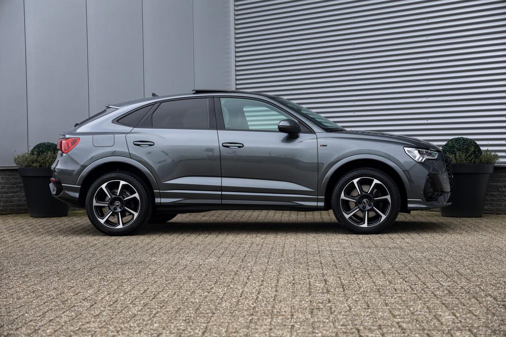 Audi Q3 Sportback 45 TFSI e S-Line Pano|360Cam|Trekh|Elek.st, Gebruikt, Zwart, Overige brandstoffen, Adaptive Cruise Control