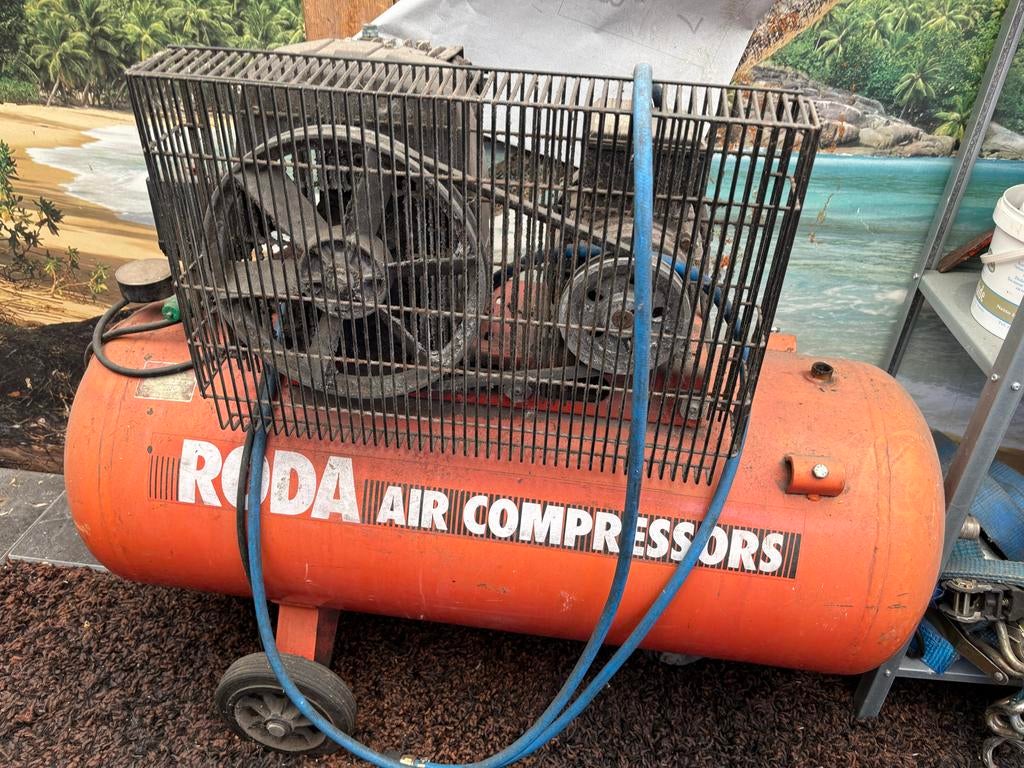 Roda Air Compressor, Gebruikt, 6 tot 10 bar, Ophalen of Verzenden, 25 tot 100 liter