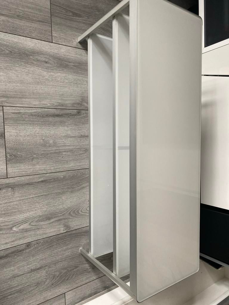 Wit tv-meubel met glazen planken, Ophalen, Gebruikt, 100 tot 150 cm, Glas