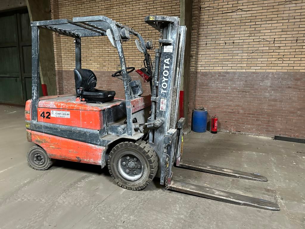 Toyota TBMF 30  3 ton heftruck met weeglepels €4900,00, Ophalen, Elektrisch, Overige typen