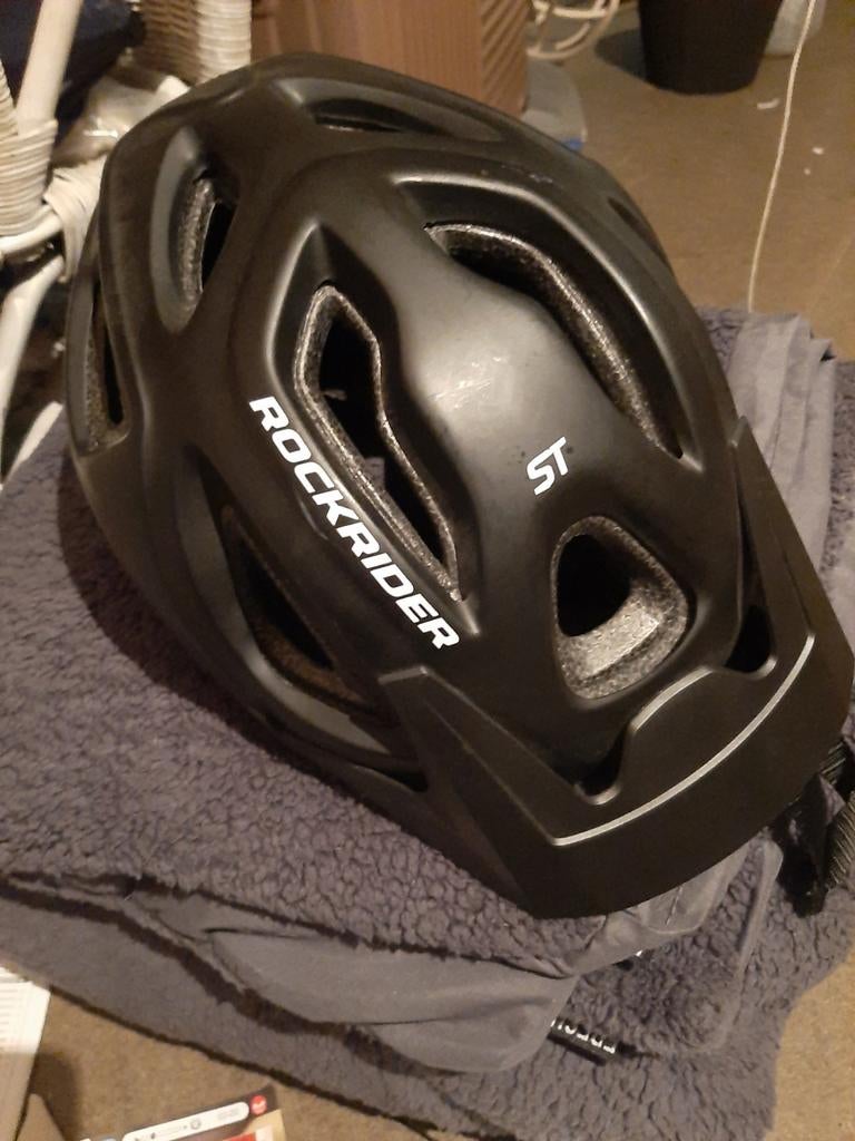 Rockrider Fietshelm - Goede Bescherming, Ophalen, M, Zo goed als nieuw, Rockrider