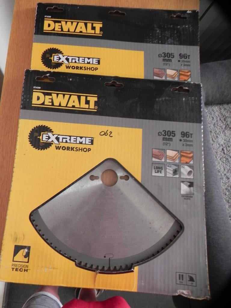 Zaagbladen Nieuw 2 st DEWALT 305 mm, Doe-het-zelf en Verbouw, Gereedschap | Zaagmachines, Nieuw, Ophalen of Verzenden, Dewalt