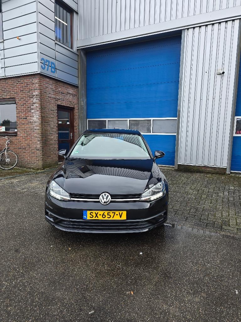 Vw Golf 7  5D android/apple Carplay Pdc LMV nieuwe Apk!, Auto's, Stof, Zwart, Bedrijf, Handgeschakeld