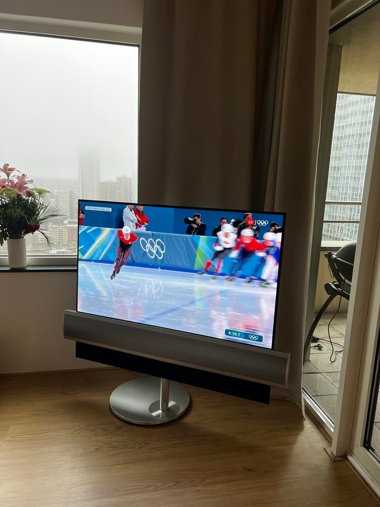 FINAL PRICE BeoVision Eclipse 55" OLED met Motorstand, Gebruikt, OLED, 100 Hz, 100 cm of meer