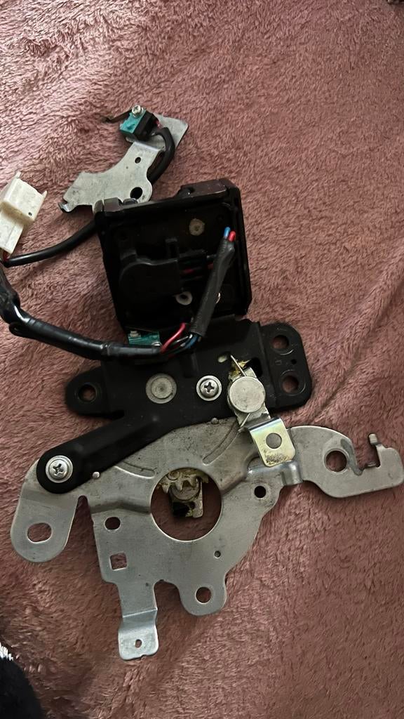 Achterklep slot mechanisme, Auto-onderdelen, Gebruikt, Achterklep, Ophalen of Verzenden, Achter