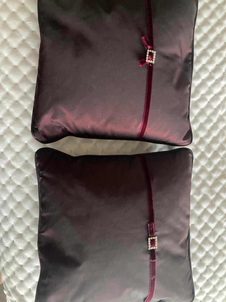 LAURA ASHLEY KUSSENTJES, Ophalen of Verzenden, Zo goed als nieuw, Vierkant