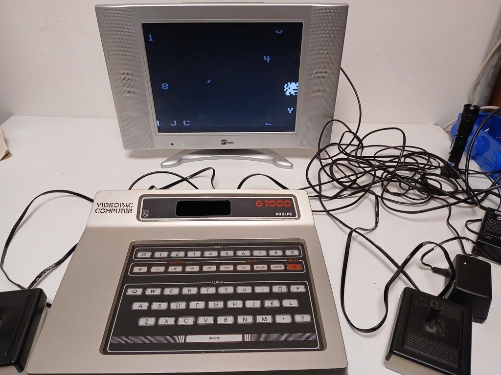 Vintage philips videopac G7000/20 met losse controllers, Computers en Software, Vintage Computers, Ophalen of Verzenden