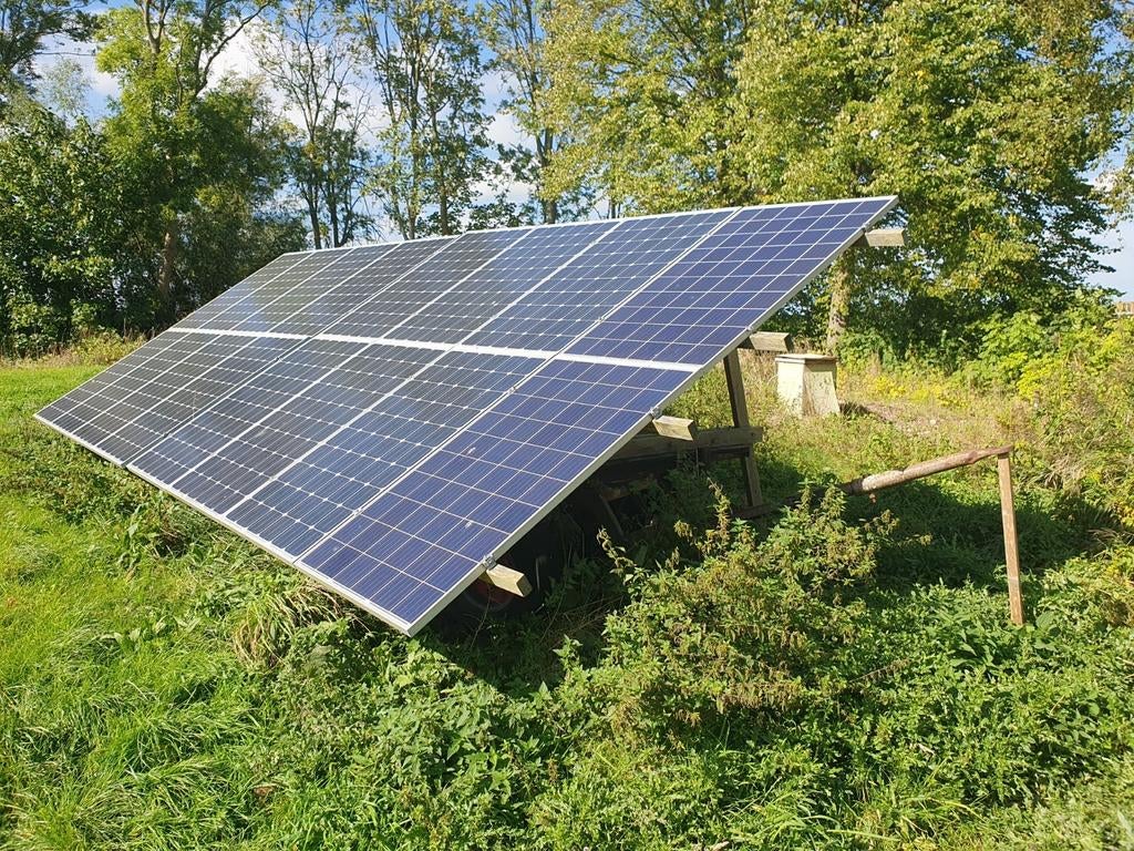 Zonnepanelen op wagen, mobiele opstelling, Ophalen, Gebruikt, Compleet systeem, 200 wattpiek of meer