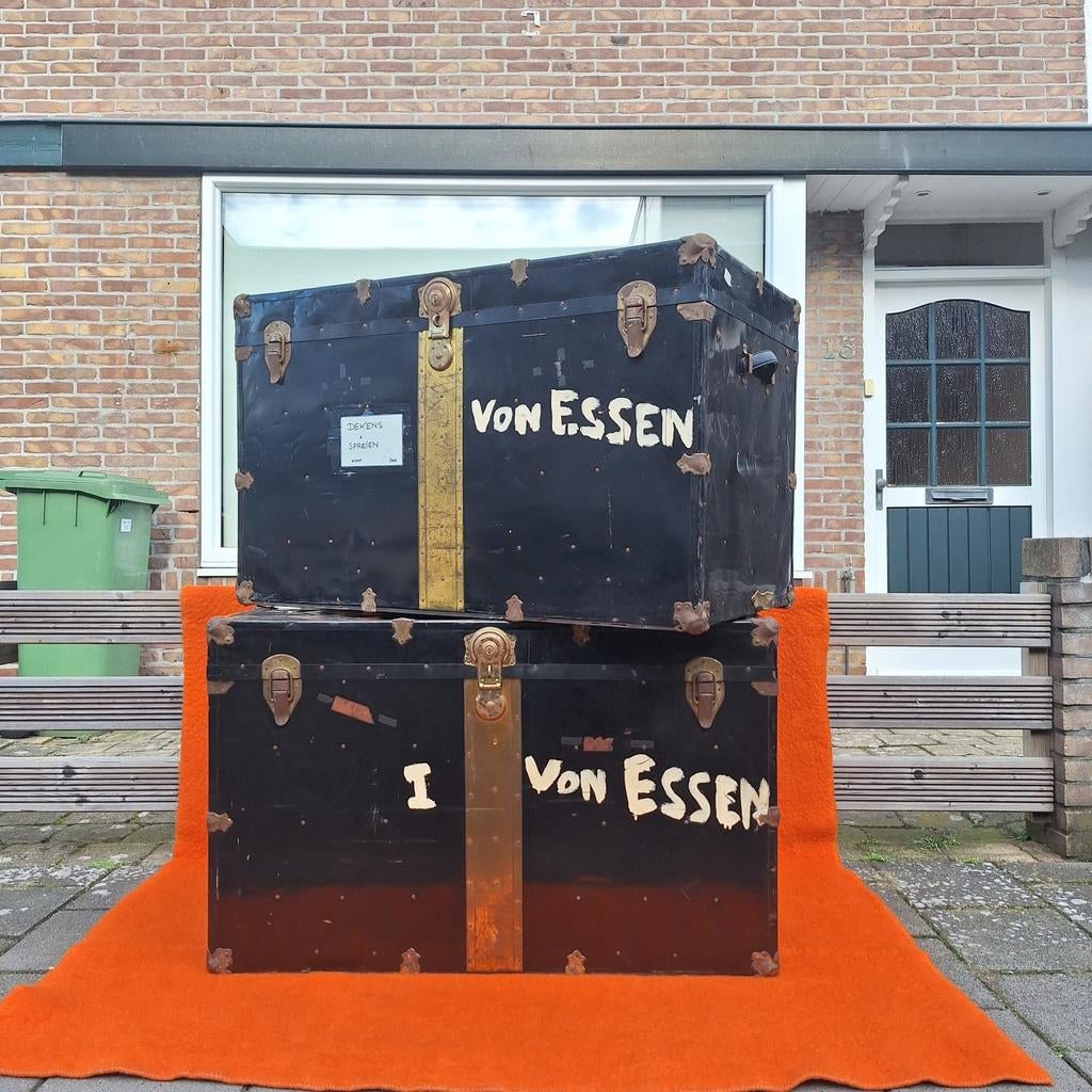 Zeer grote antieke hutkoffers/reiskoffers/scheepskisten, Huis en Inrichting, Woonaccessoires | Kisten, Gebruikt, 100 tot 150 cm