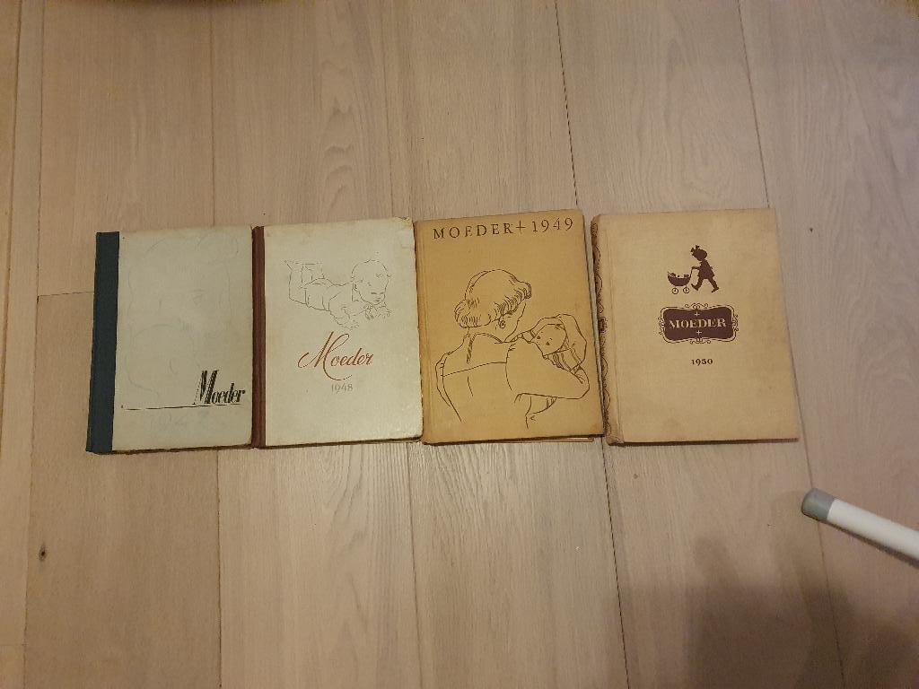 Boeken voor moeder, Boeken, Ophalen of Verzenden, Gelezen, Zwangerschap en Bevalling