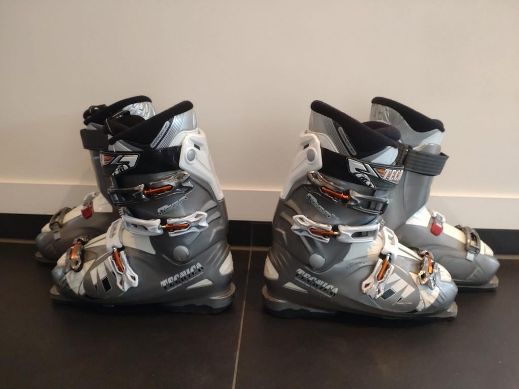 Tecnica skischoenen maat 42 en 43., 160 tot 180 cm, Gebruikt, Schoenen, Skiën