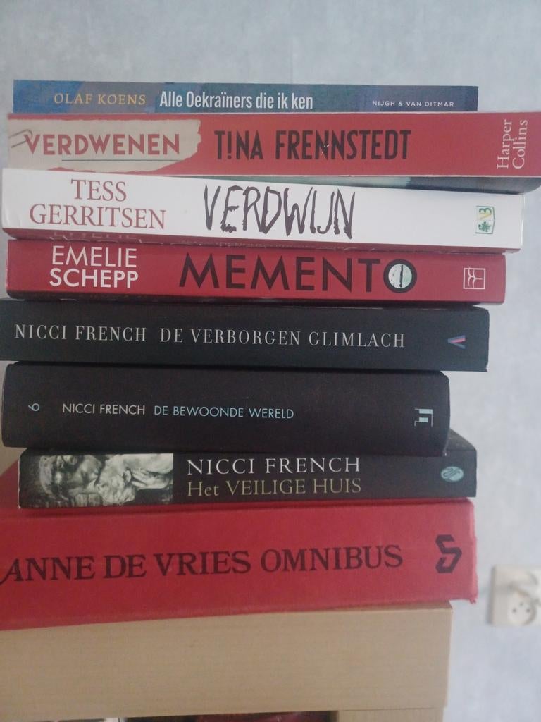 Diverse (zweedse) thrillers, Boeken, Ophalen of Verzenden, Zo goed als nieuw