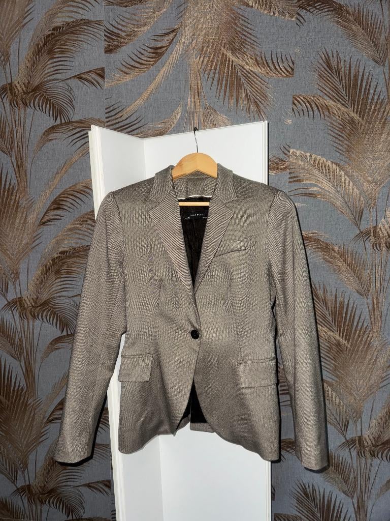Zara Basic Taupe Blazer – Strak en Veelzijdig, Kleding | Dames, Overige Dameskleding, Zara, Ophalen of Verzenden, Gedragen