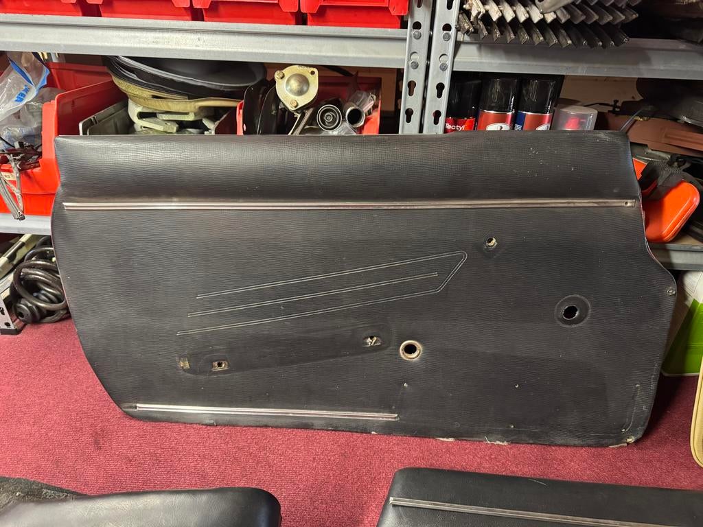 Fiat 124 Spider Deurpaneel - Zwart Gebruikt, Ophalen of Verzenden, Gebruikt, Fiat