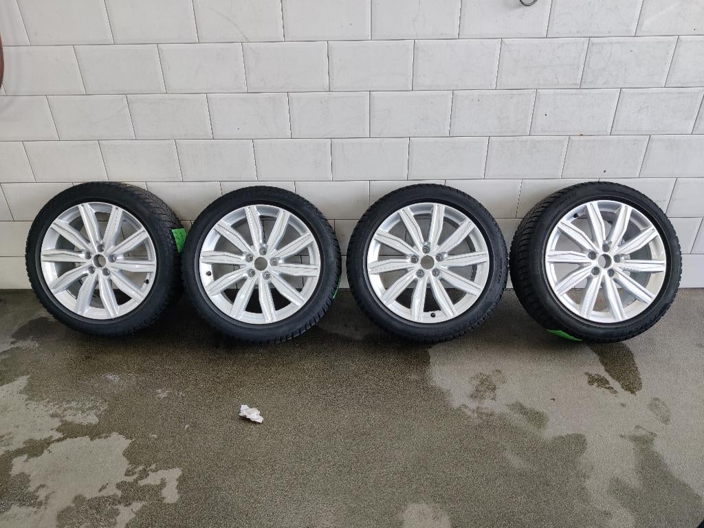 Audi OEM A6/S6 C8 19 inch winterset❄️, Banden en Velgen, Winterbanden, Personenwagen, Ophalen