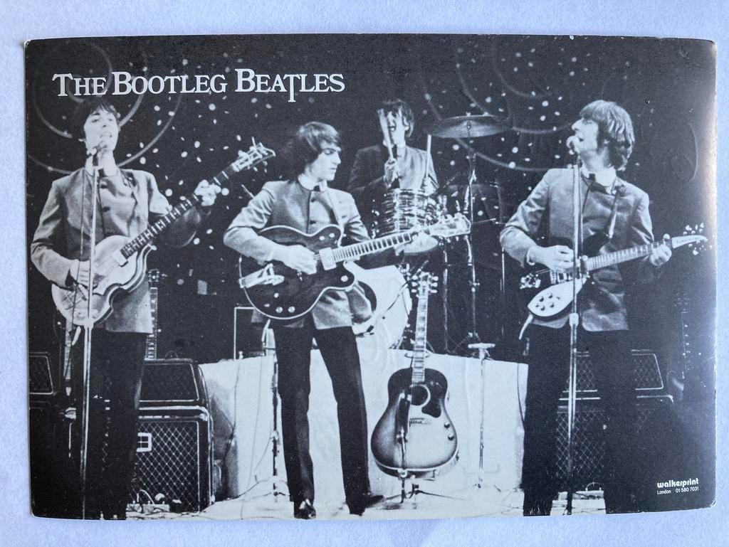 The Beatles - The Bootleg Beatles gesigneerd, Ophalen of Verzenden, Zo goed als nieuw, Foto of Kaart, Gesigneerd