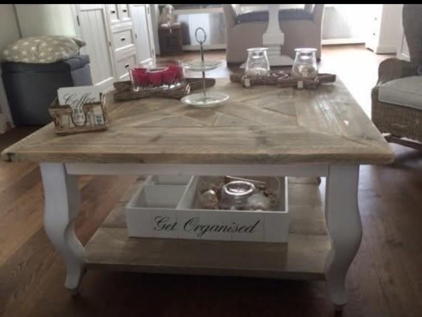 Jorg salontafel in prima staat, Ophalen