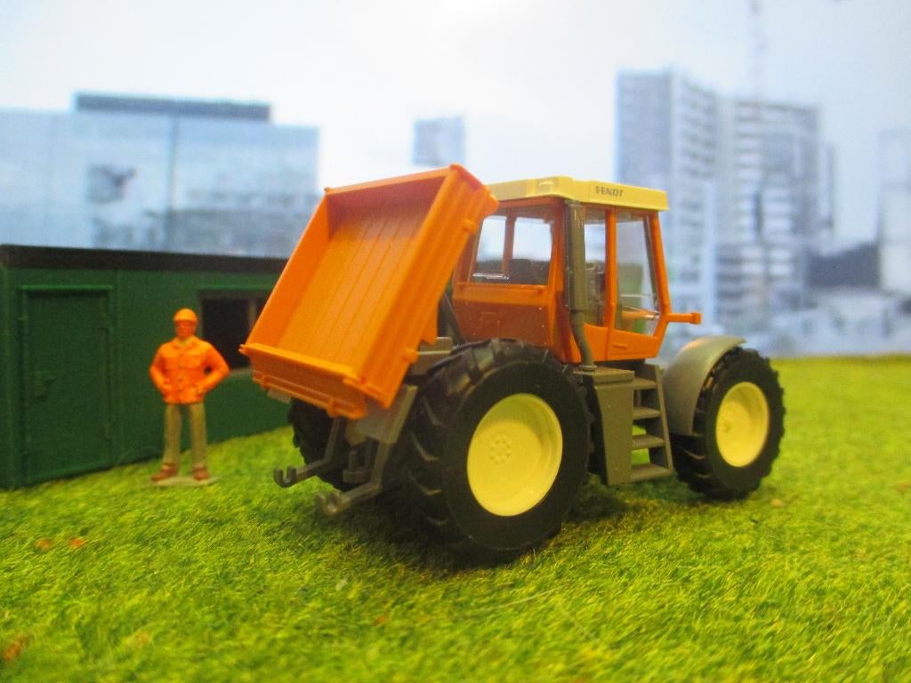 Fendt Xylon Tractor - Wiking, Ophalen of Verzenden, Zo goed als nieuw, Bus of Vrachtwagen, Wiking