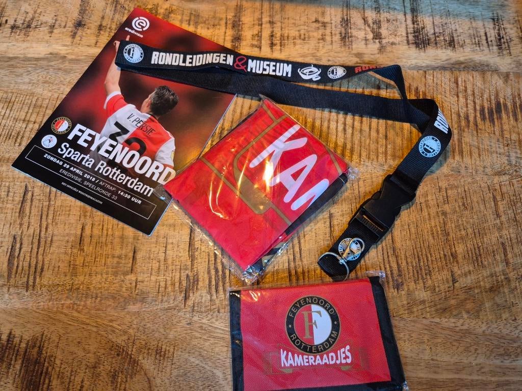 Feyenoord Kameraadjes vlag, Ophalen of Verzenden, Nieuw, Feyenoord, Overige typen