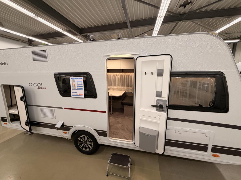 Dethleffs C'go Active 495 QSK Stapelbed, Dwarsbed, Bedrijf, Treinzit, Schokbreker