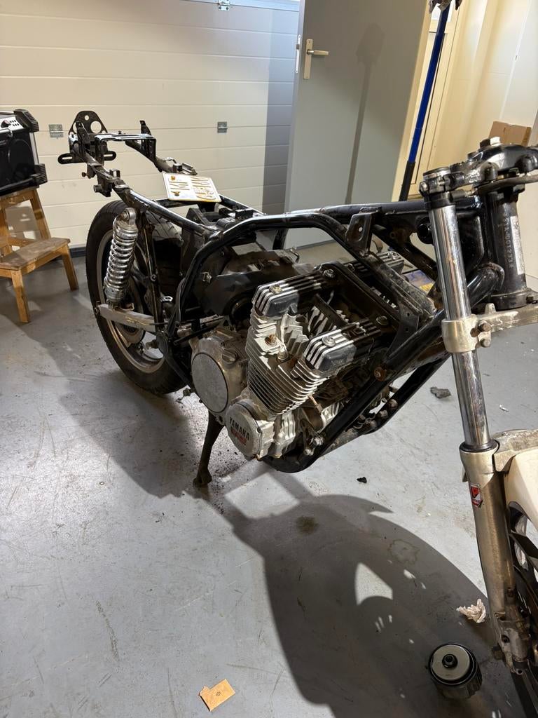 Yamaha XJ900 1983 frame en motorblok, Ophalen