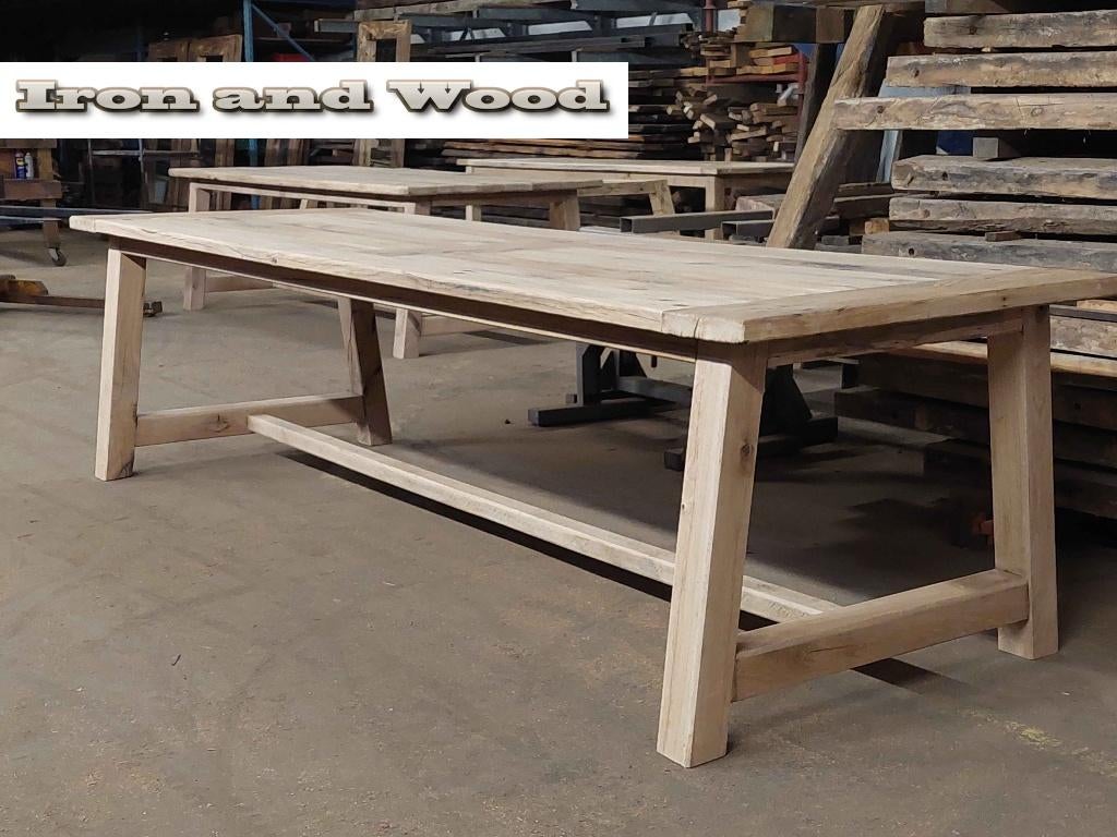 Maatwerk robuuste oud eiken wagonplanken kloostertafel, Ophalen