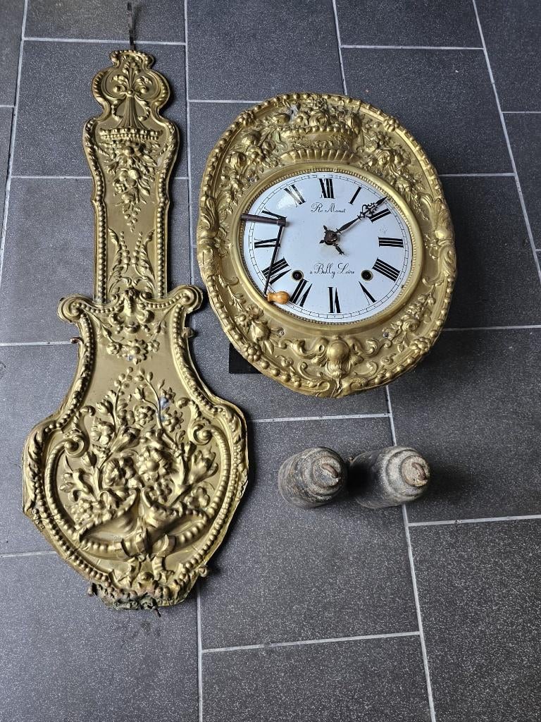 Franse Comtoise klok, Ophalen