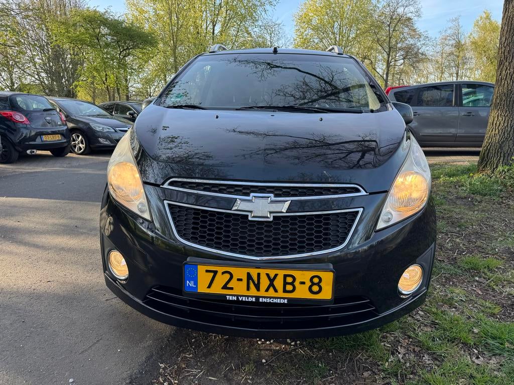 Chevrolet Spark 1.0 Bifuel 2010 Zwart /APK 10-12-2026, Auto's, Chevrolet, 15 km/l, 37 €/maand, 4 cilinders, Overige bekleding