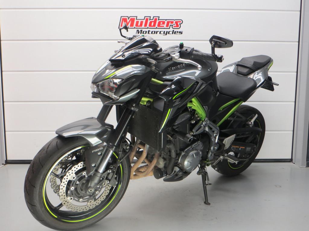 Kawasaki Z 900 E KAWASAKI Z900e 35kW A2 (bj 2018), Bedrijf, Info@kawasaki.nl, Jacobus Spijkerdreef 1-3
2132 PZ  Hoofddorp, NL