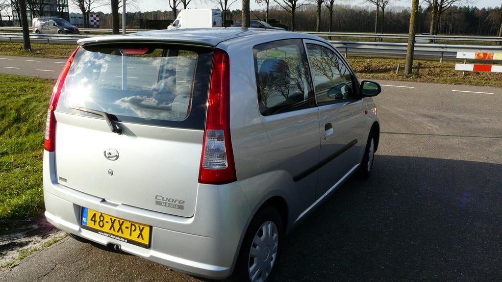 Daihatsu Cuore 1.0-12V 100th Anniversary,Airco,Stuurbekracht, 18 €/maand, 4 stoelen, Origineel Nederlands, Handgeschakeld
