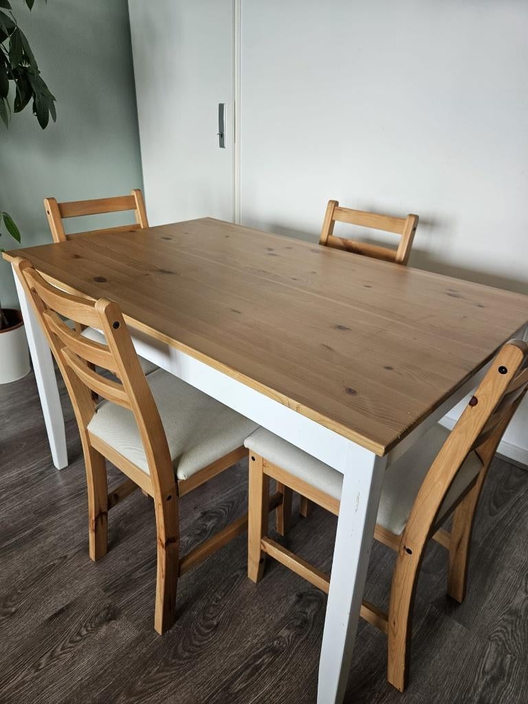 IKEA Dining Table Lerhamn with 4 chairs, Ophalen, 100 tot 150 cm, 50 tot 100 cm, Zo goed als nieuw
