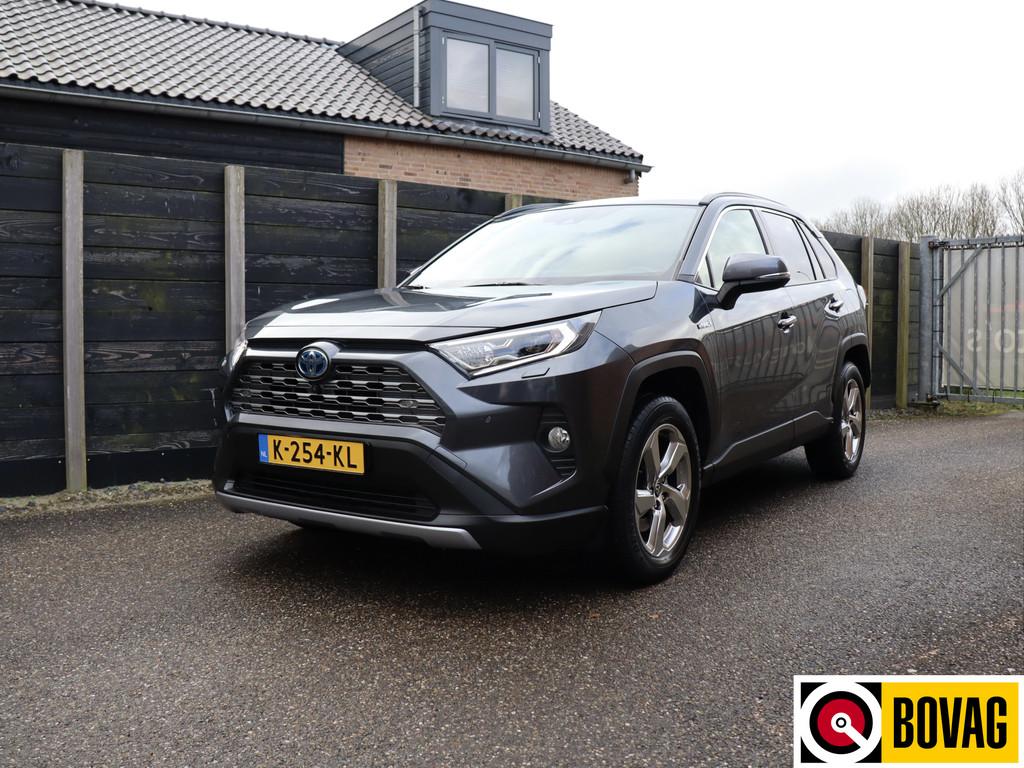 Toyota RAV4 2.5 Hybrid AWD Executive NL-auto, vol optie deal, Automaat, Gebruikt, 4 cilinders, 1650 kg