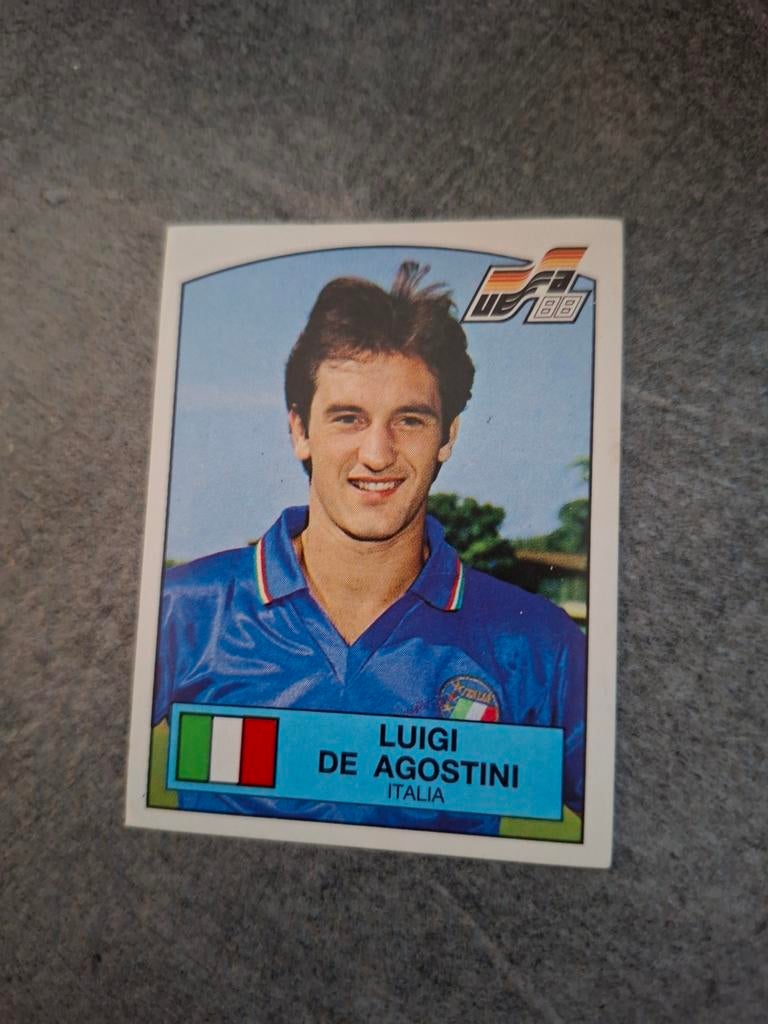 Panini sticker Euro 88 Duitsland. Luigi de Agostini Italië., Verzenden, Zo goed als nieuw, Sticker
