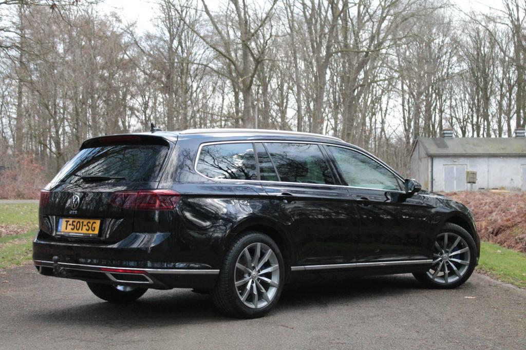 Volkswagen Passat Variant 1.4 TSI PHEV GTE Business | Pano |, 12 maanden, Gebruikt, 4 cilinders, Alcantara