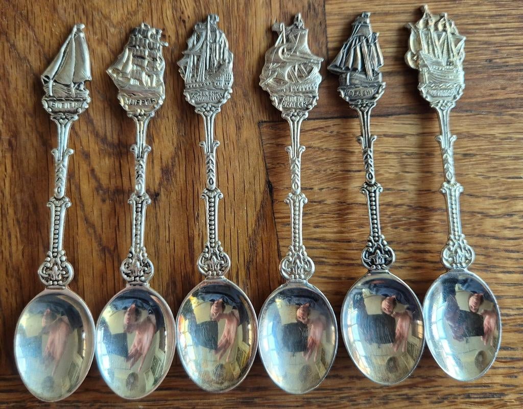 Zes verzilverde theelepeltjes schepen, Antiek en Kunst, Ophalen of Verzenden