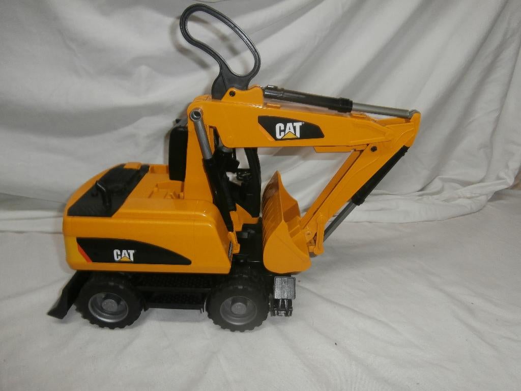 Bruder Cat mobiele kraan, Ophalen, Zo goed als nieuw