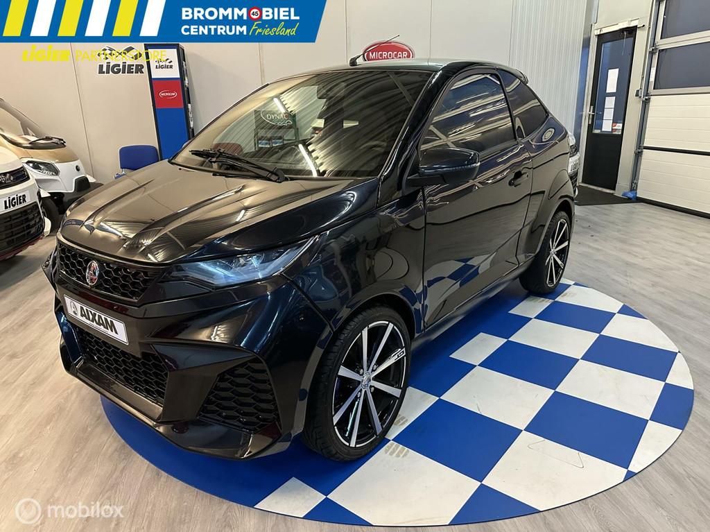 Aixam Crossline Evo GTI coupé Black Noir 45km auto 2023, Overige merken