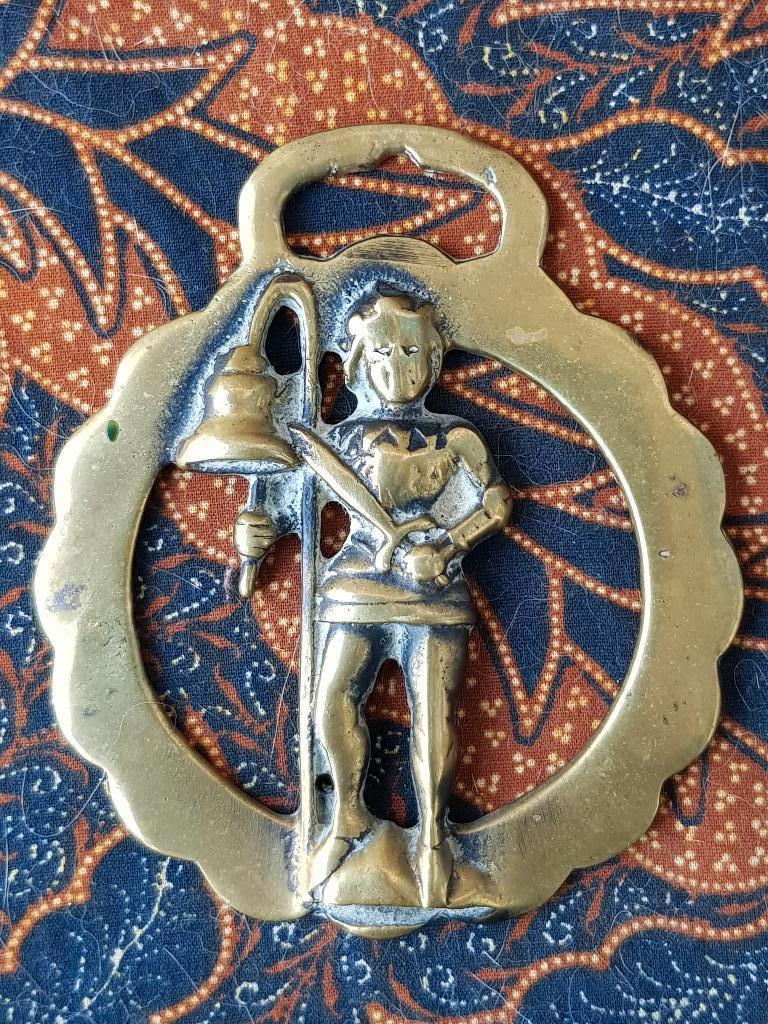 Zeldzaam antiek ridder kleppermannetje uit Engeland 9,8 cm., Ophalen of Verzenden, Koper