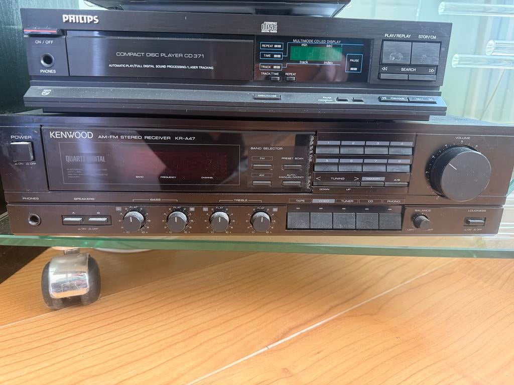 Philips CD-speler CD 371 & Kenwood AM-FM Stereo Receiver KR-, Ophalen of Verzenden, Gebruikt, Philips