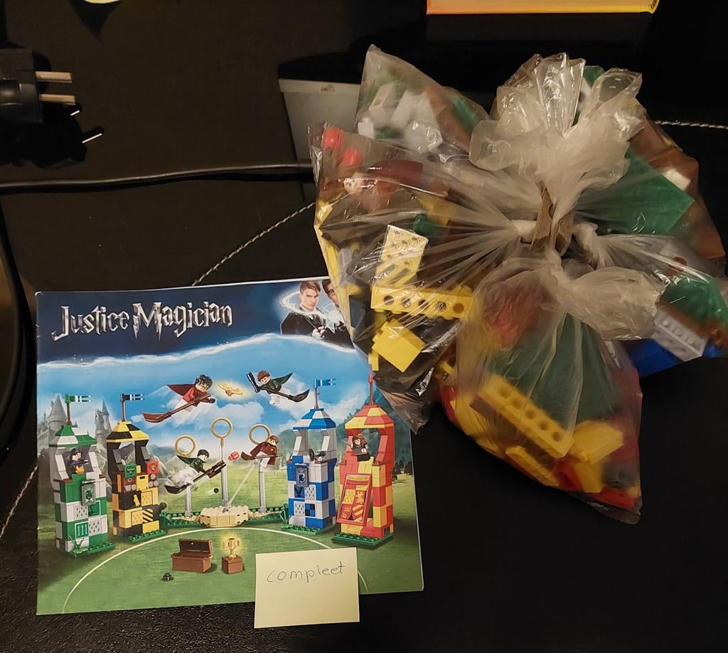 Look a like zwerkbalwedstrijd harry potter, Ophalen of Verzenden, Zo goed als nieuw