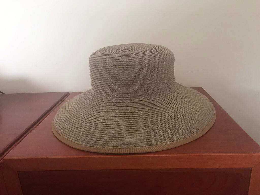 Dameshoed taup / complit by marisa / Italiy, Ophalen of Verzenden, One size fits all