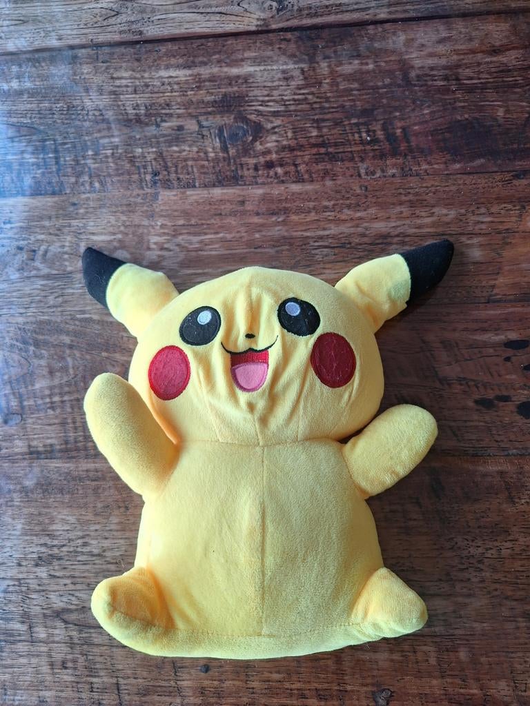 Leuke Pikachu knuffel - Pokémon, Ophalen of Verzenden, Zo goed als nieuw, Overige typen