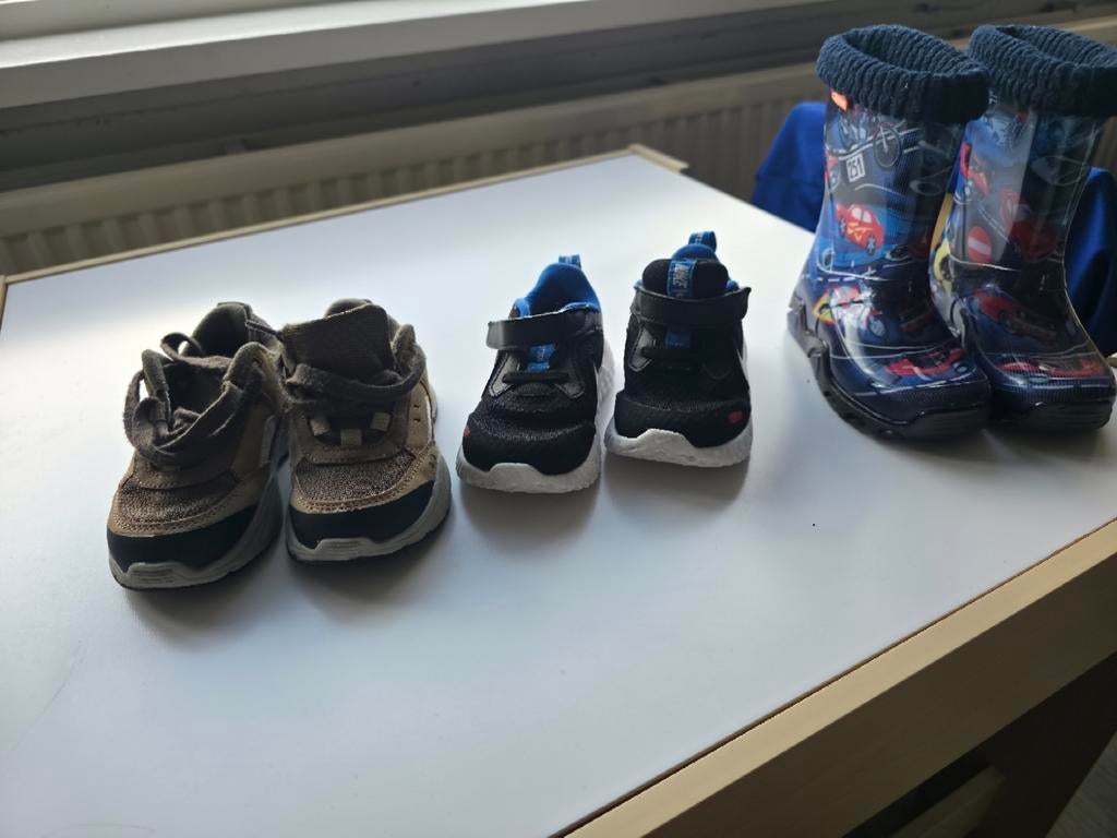 Diverse kinderschoenen maat 22, Kinderen en Baby's, Kinderkleding | Schoenen en Sokken, Ophalen, Gebruikt, Jongen of Meisje, Schoenen