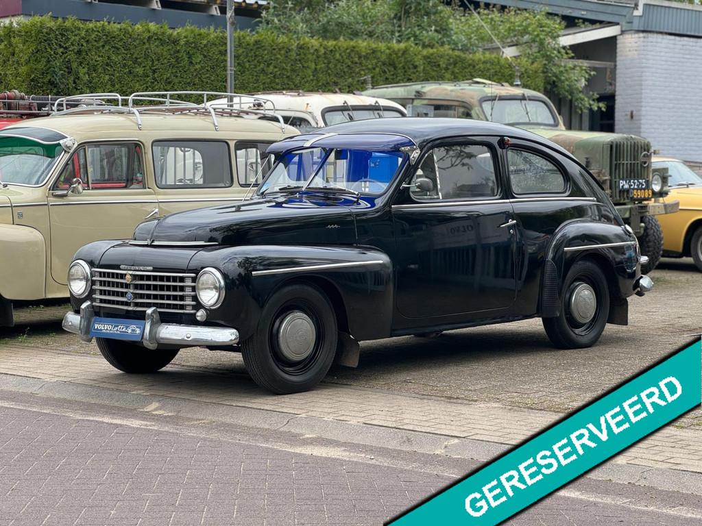 Volvo PV 444 D splitwindow voor en achter in zeer originele, Auto's, Volvo, 1376 cc, Gebruikt, Overige modellen, 4 cilinders